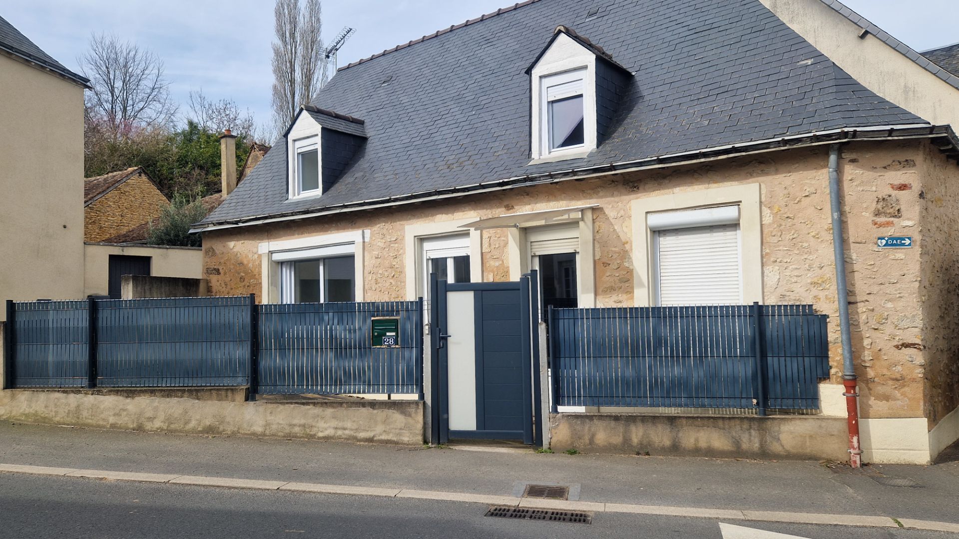 jolie maison de bourg renovée avec gout.