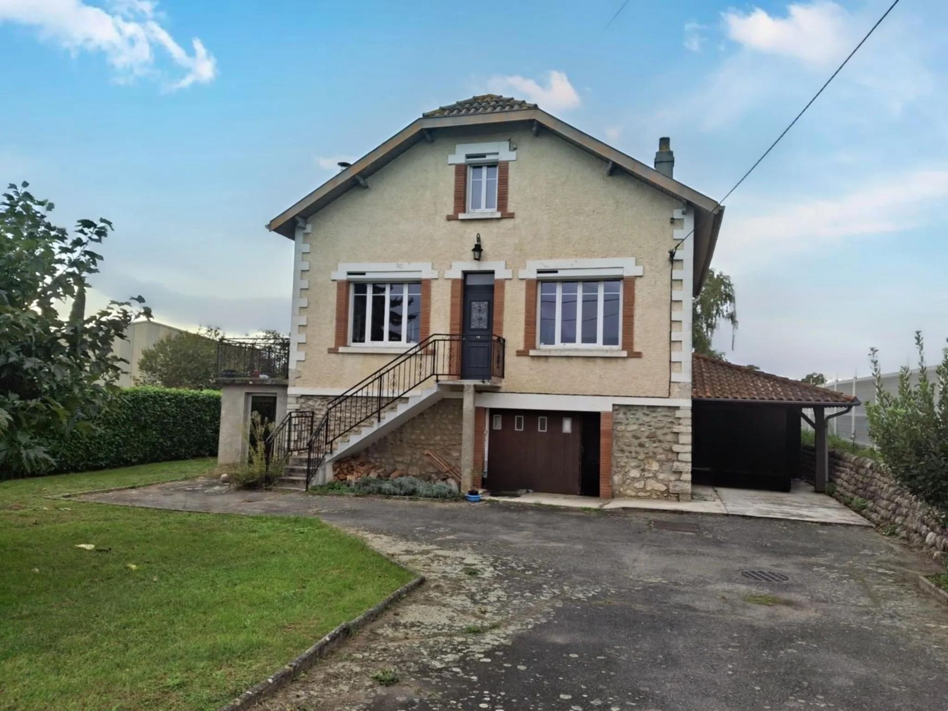 Maison familiale PAMIERS proche de toutes les commodités