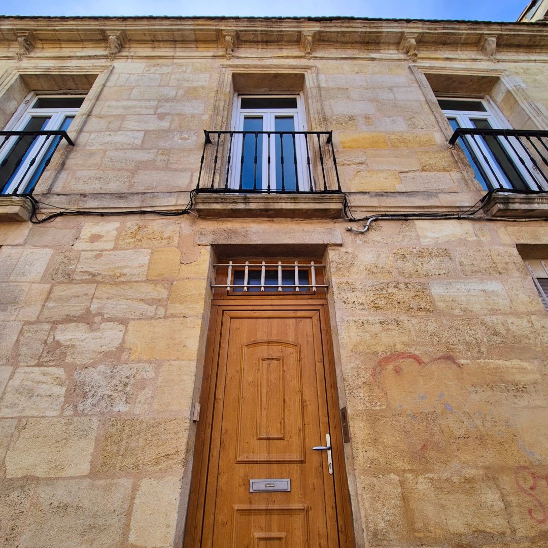 MAISON BORDELAISE 200 M² NANSOUTY AU CALME JARDIN ET GARAGE
