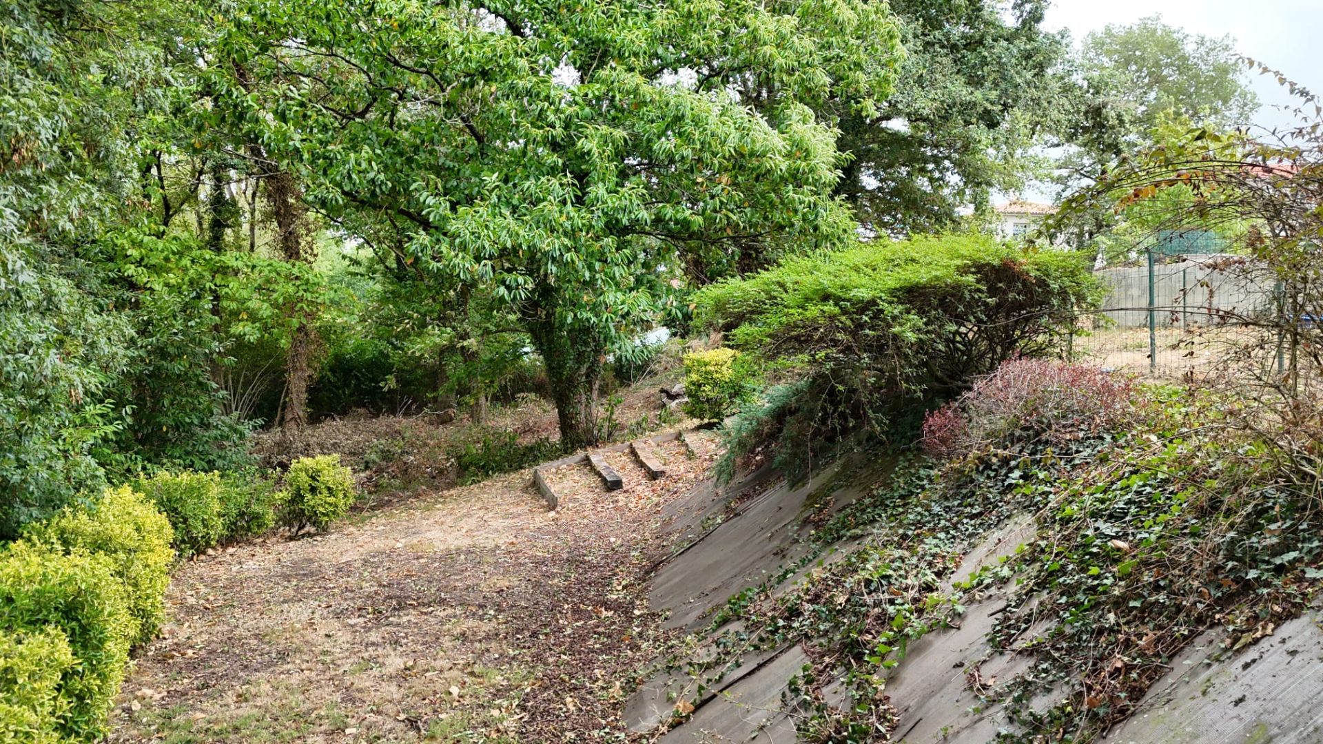 Plain-pied avec mezzanine