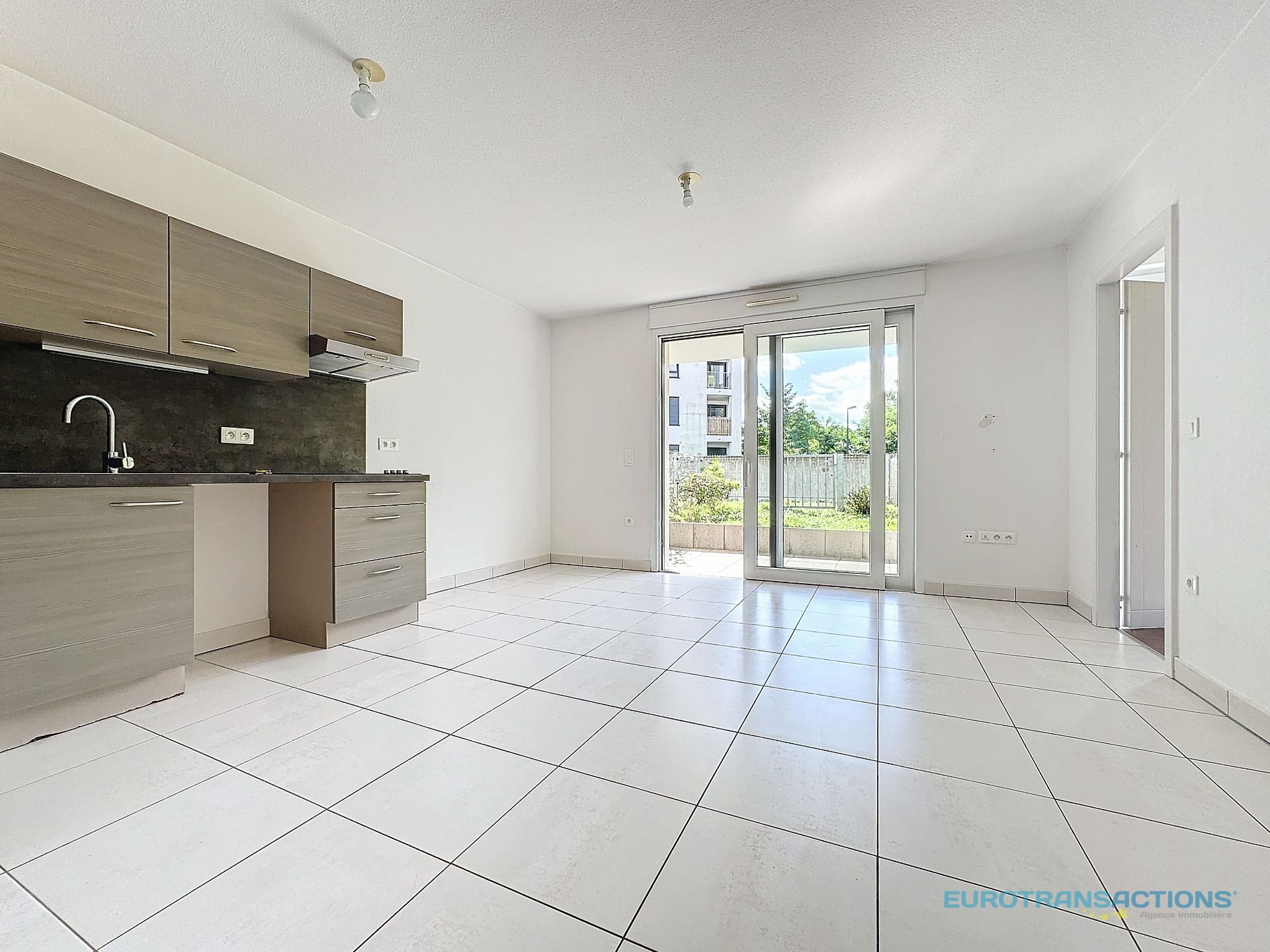 Opportunité investisseur : Appartement F2 loué en Rez-de-Jardin dans Résidence Senior à HOENHEIM