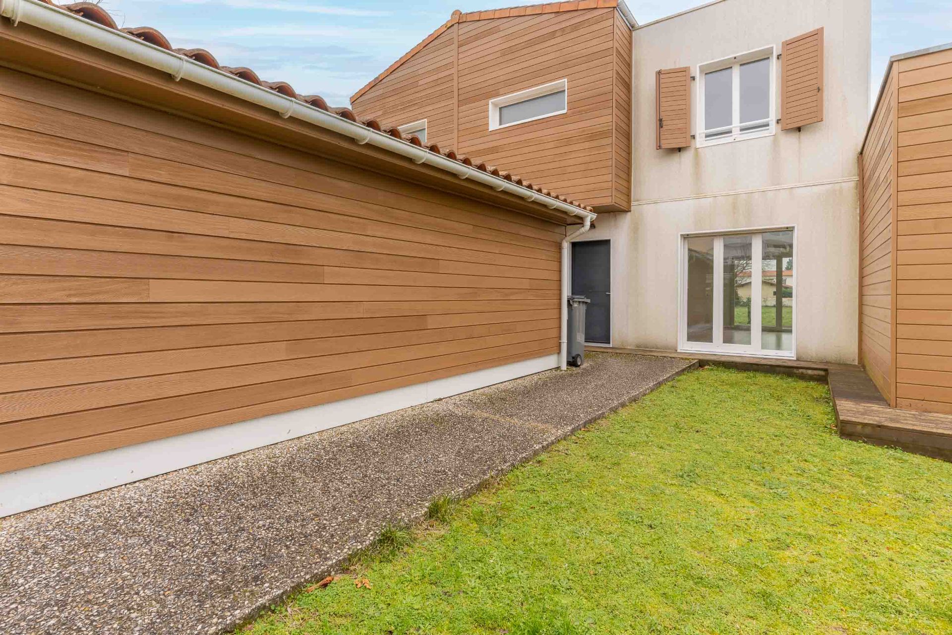 4 pièces - RDC - 84m²