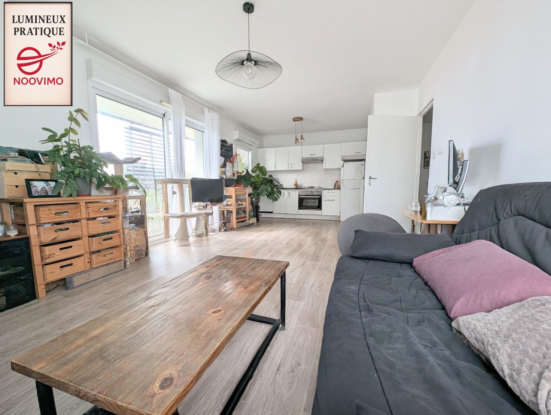 Appartement T2 lumineux 51 m² avec grand balcon - garage – Proche centre d’Auray et gare