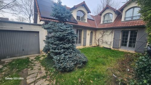 Maison de caractère avec un esprit campagne en cœur de ville