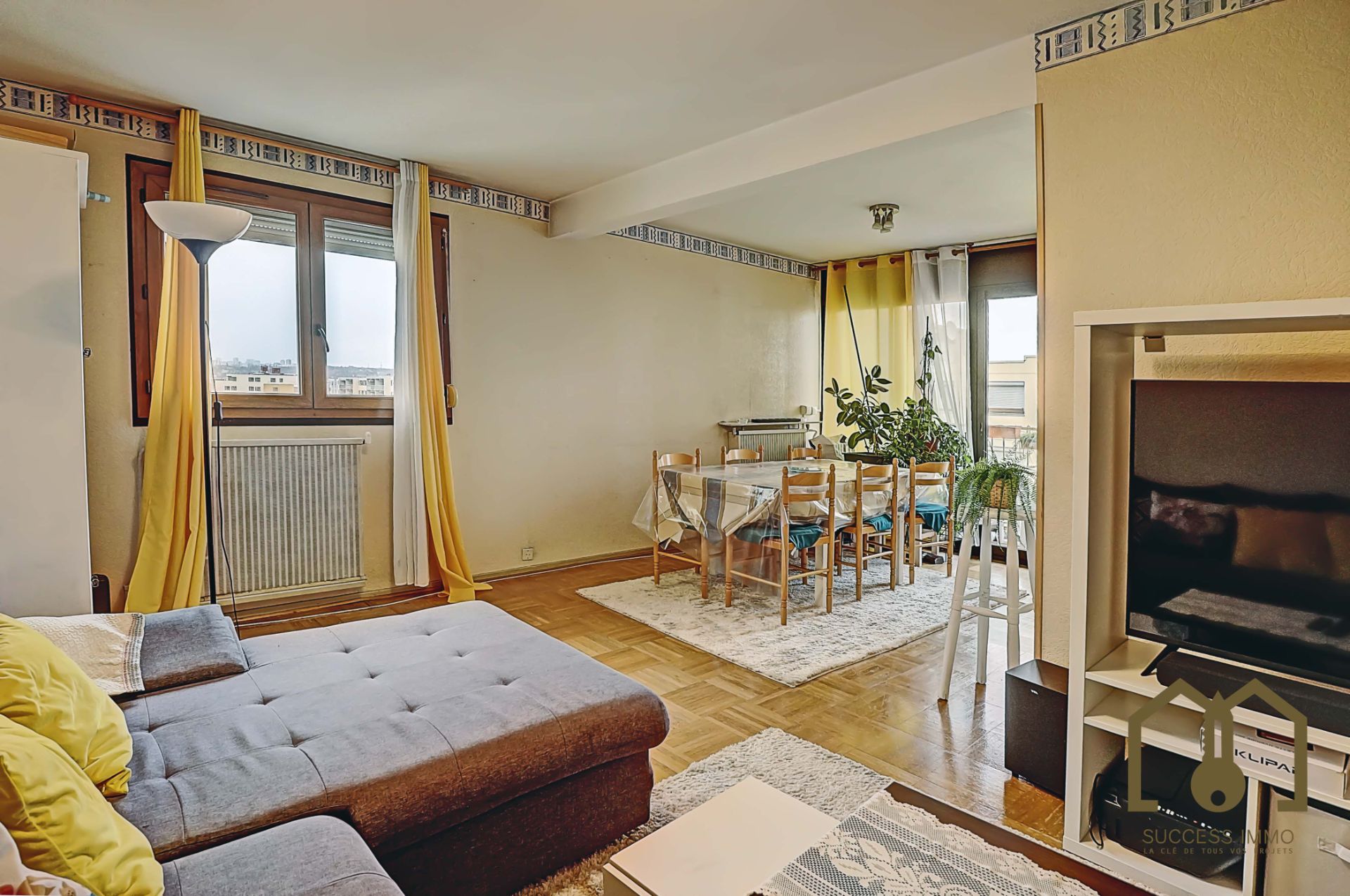 Appartement T5 89,17m² balcon+garage dernier étage Vaulx-en-Velin