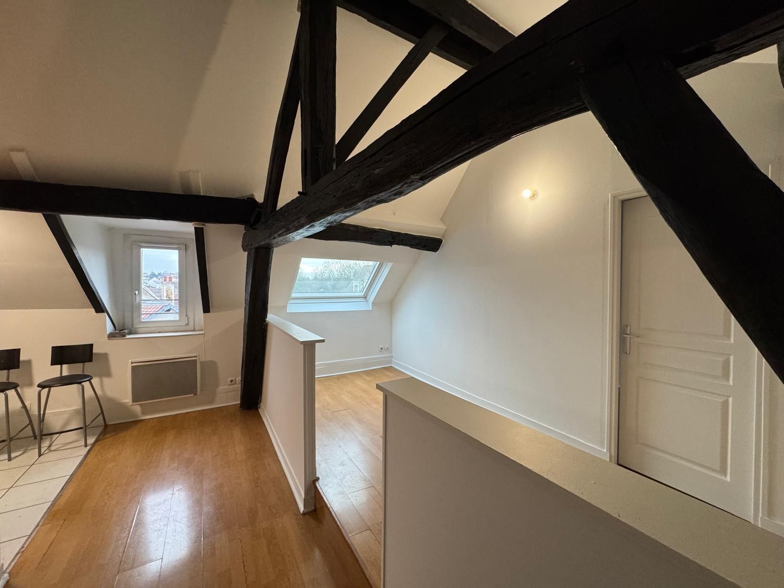 APPARTEMENT 2P ATYPIQUE 35 m²