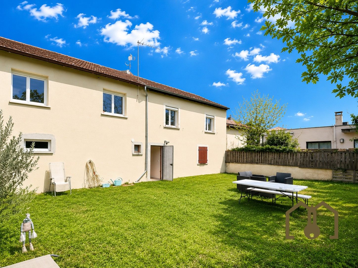 Maison T5 138m² jardin+parking privé Villeurbanne Saint-Jean vente interactive