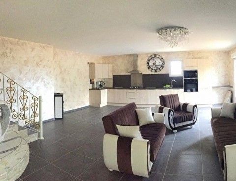 Maison en campagne à 20 minutes de Laval