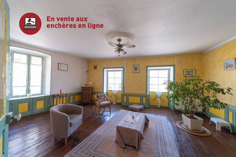 Charmante maison de bourg avec de belles surfaces