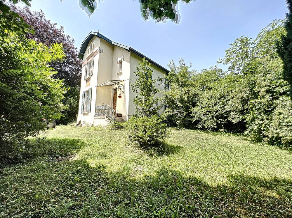 Maison individuelle sur 617m² de terrain