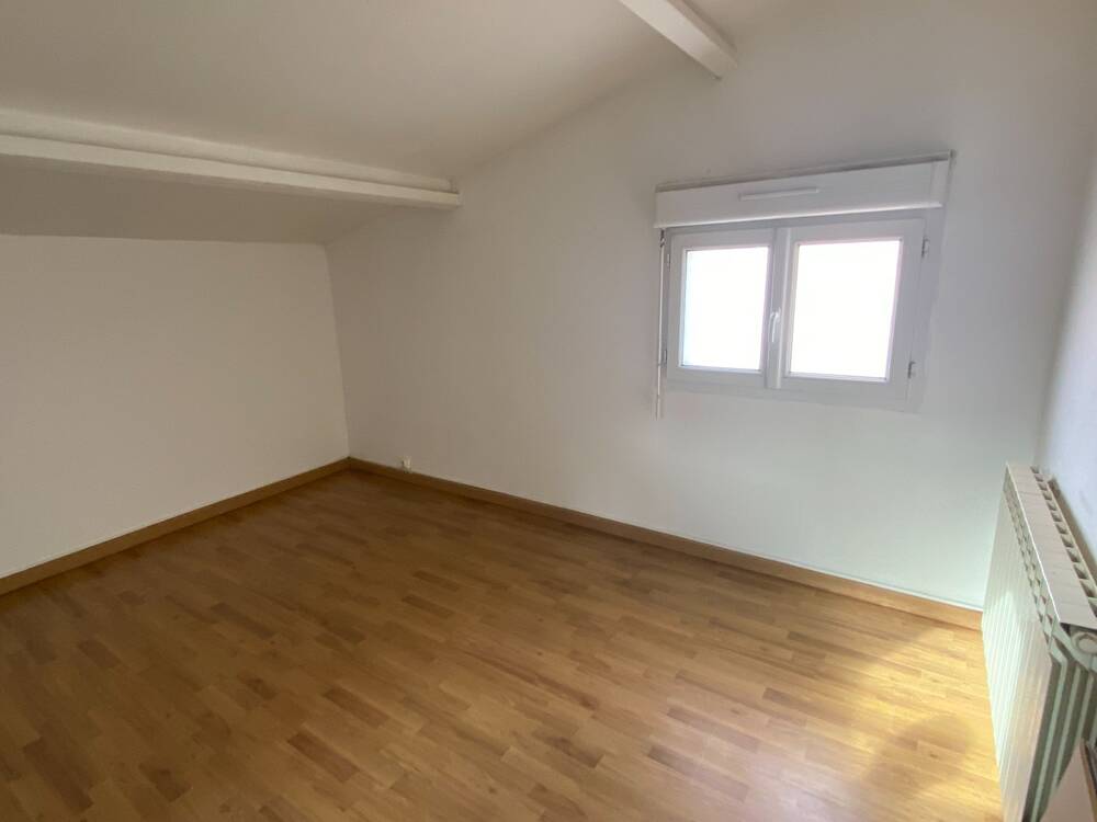 Maison 2 pièces.