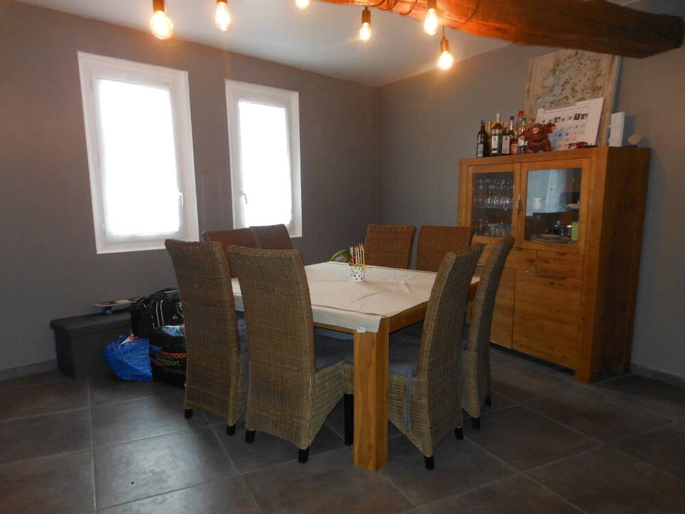 Maison, 4 chambres, garage-double, sur 2868m² de terrain