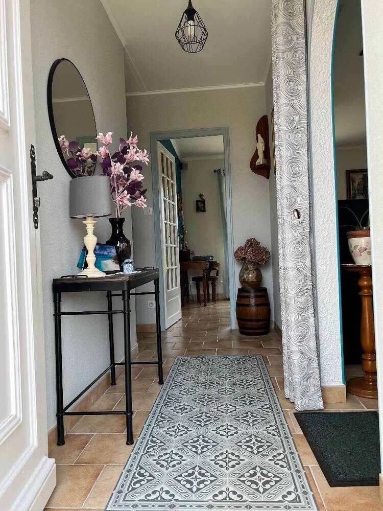 MAISON FAMILIALE AU CALME DE SON IMPASSE
