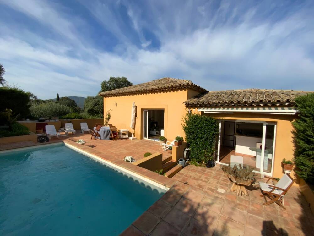 Villa 4 pièces 118 m2 à 5 mn de la Plage et du Centre