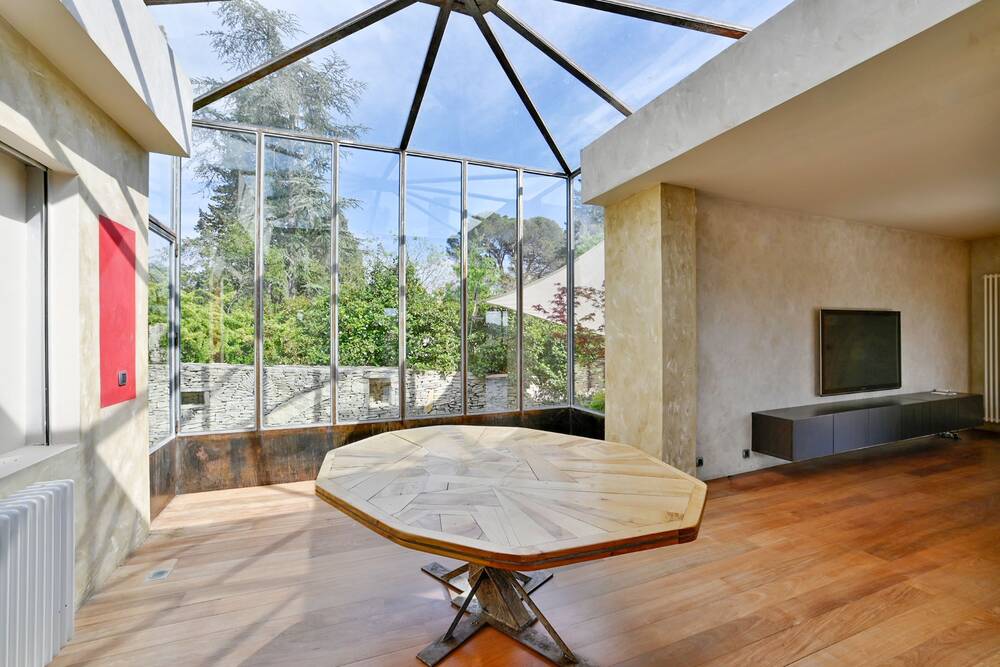 Belle villa avec vue sur les collines de Nîmes