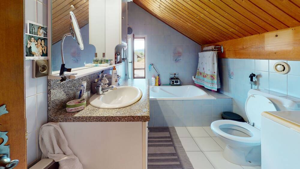 VENTE : maison T7 (191 m²) à CHALLONGES