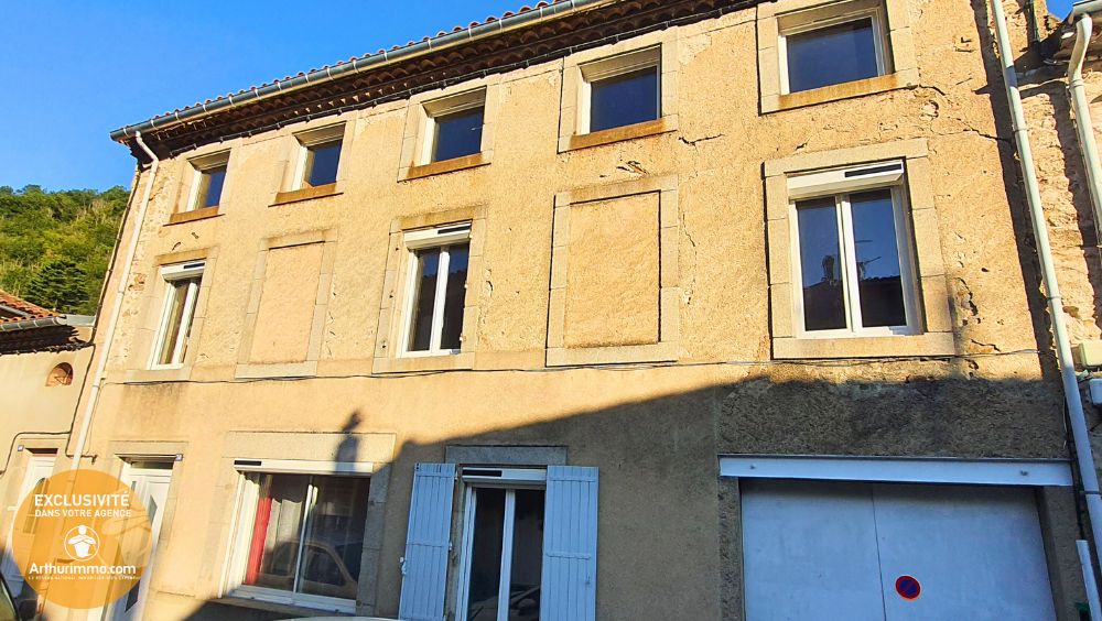 Maison de village à fort potentiel