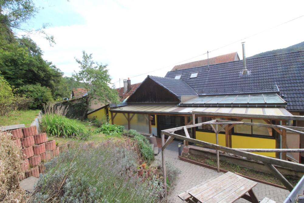 190m² d'habitation, 4 chambres, un belle espace de vie...