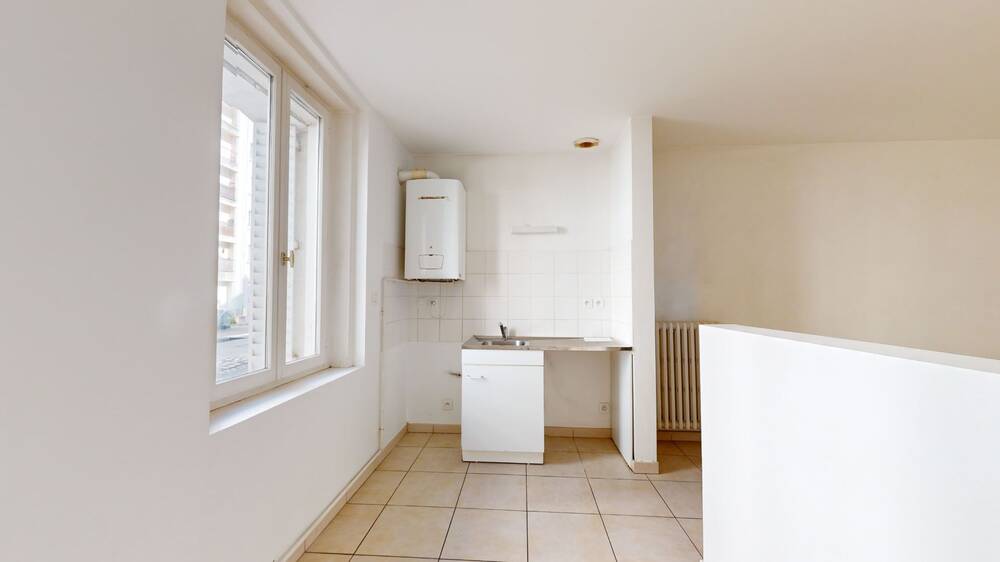 MAISON SAINT DONATIEN - 4 CHAMBRES - DEPENDANCE - JARDIN