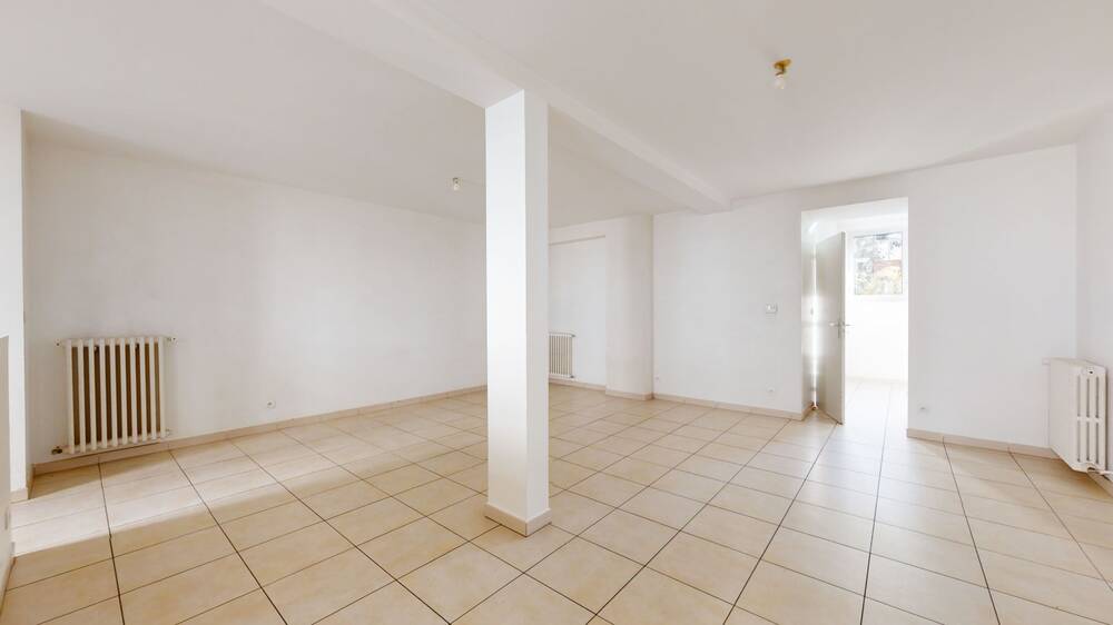 MAISON SAINT DONATIEN - 4 CHAMBRES - DEPENDANCE - JARDIN