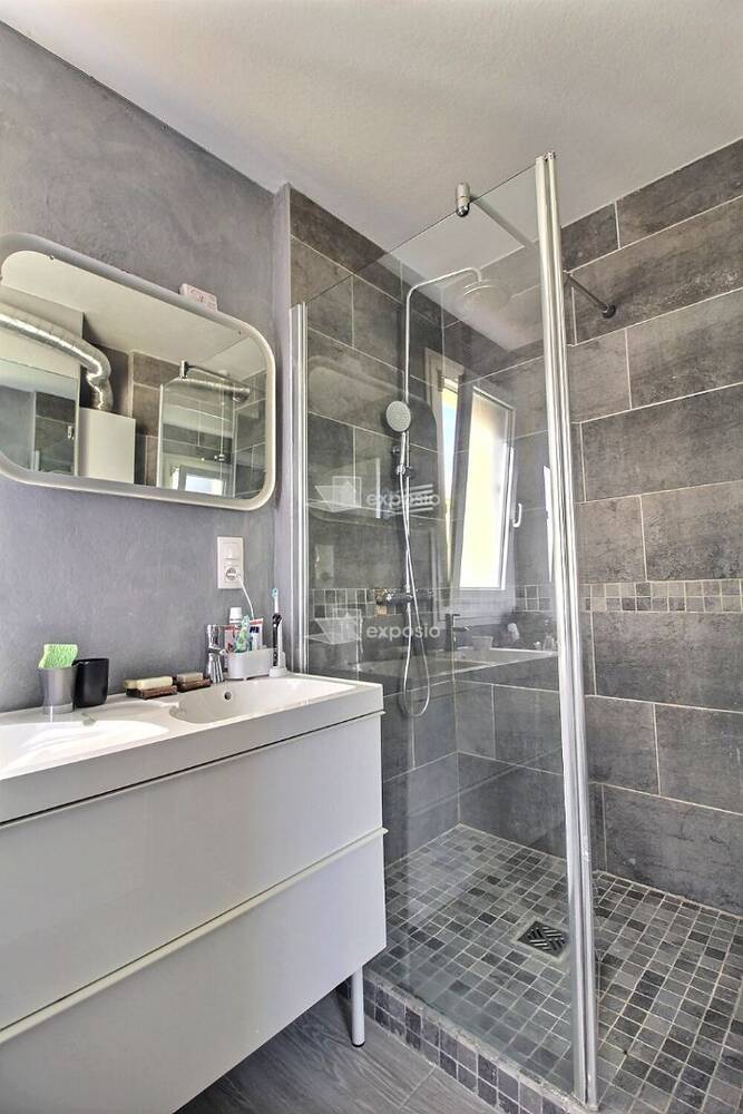 Appartement F4 à SAINT MAX - Entièrement rénové