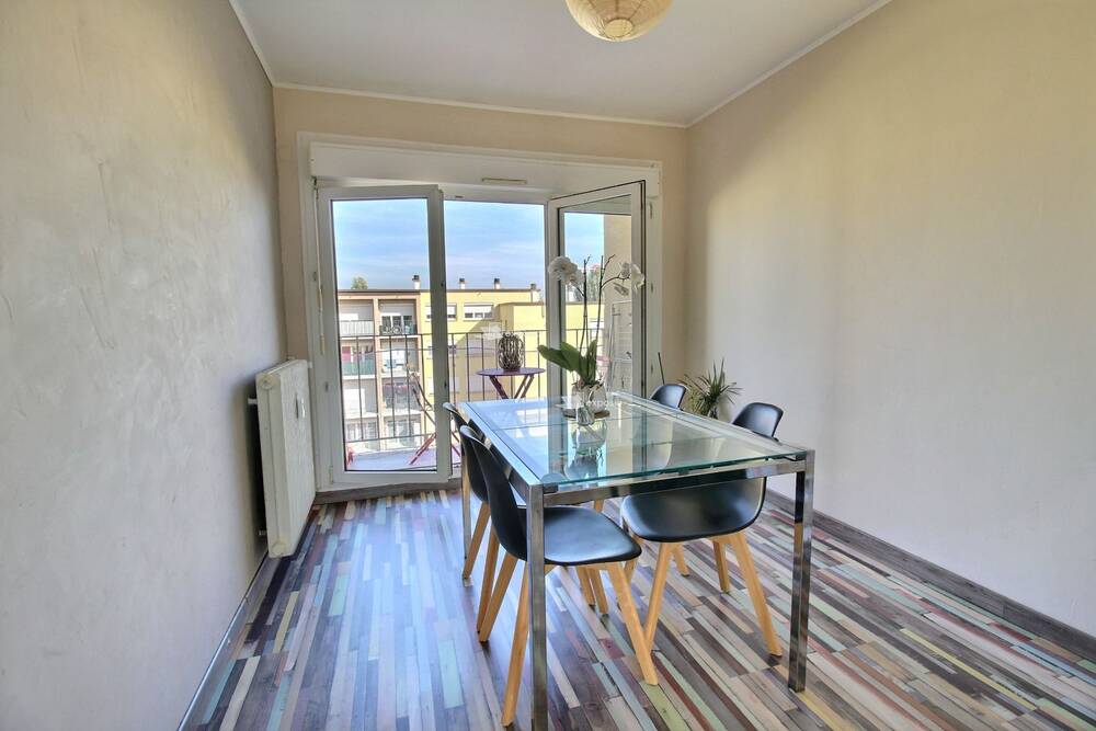 Appartement F4 à SAINT MAX - Entièrement rénové