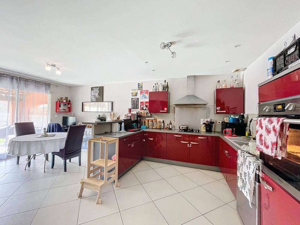 Morières les avignon - Ensemble immobilier de 430m² -