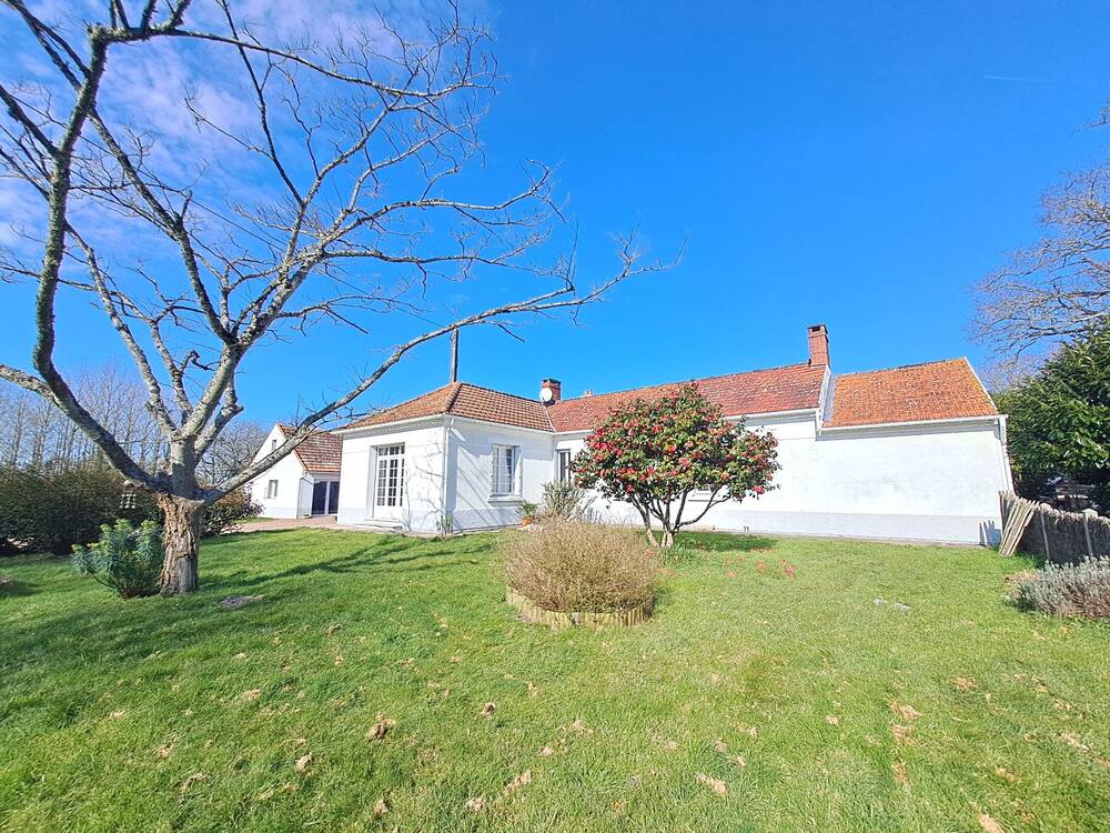 Maison et son annexe