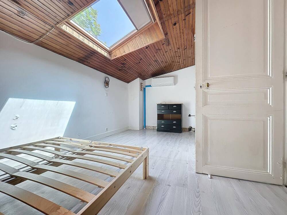 Une maison plutôt qu'un appartement ça vous tente?
