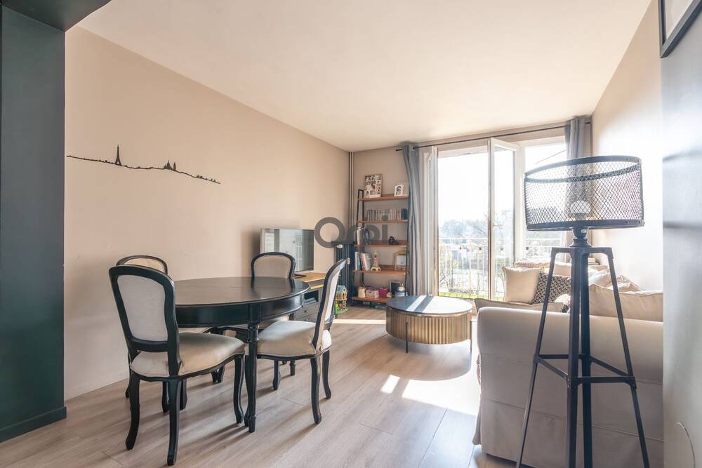 Appartement face Marne à 10 minutes du RER A