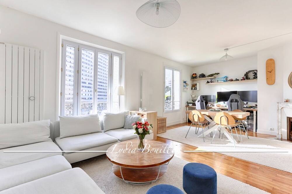Appartement de charme 3-4 pièces Courbevoie 4ème étage