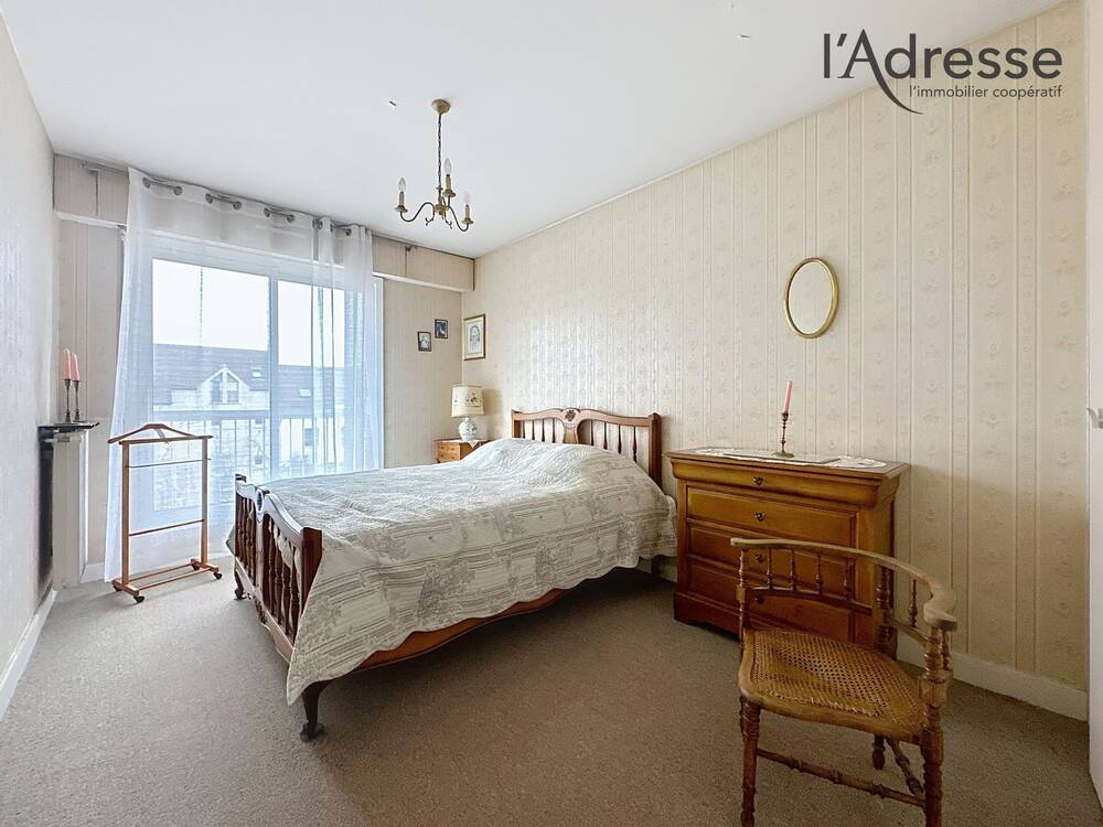 Rueil Malmaison Mont Valerien - 3/4P de 78m² avec balcons, cave et parking