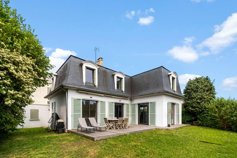 Maison Familiale Garches