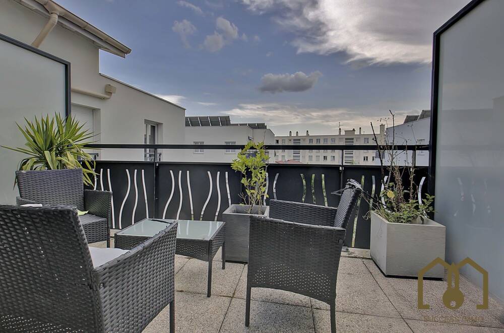 Appartement T3 54m² balcon+garage résidence 2015