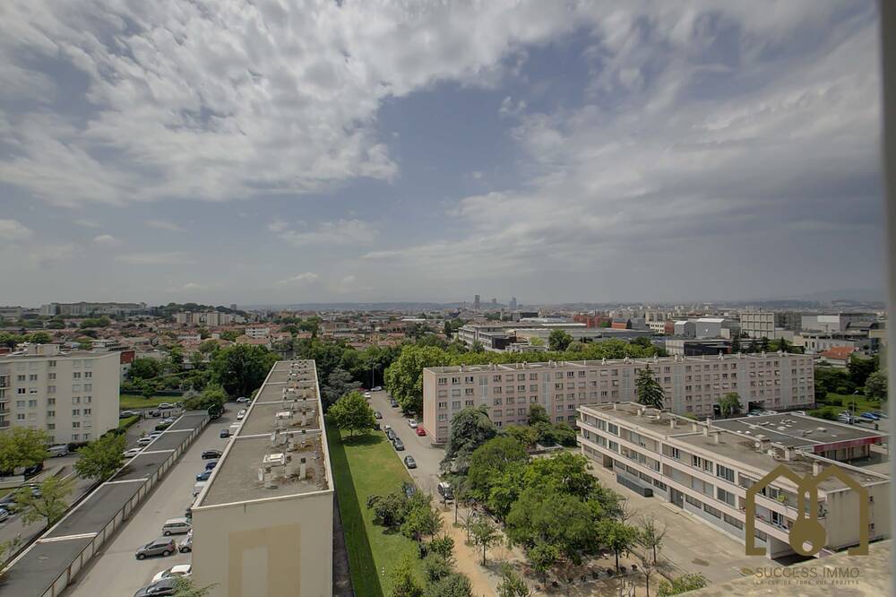 Appartement T4 dernier étage vente interactive Villeurbanne