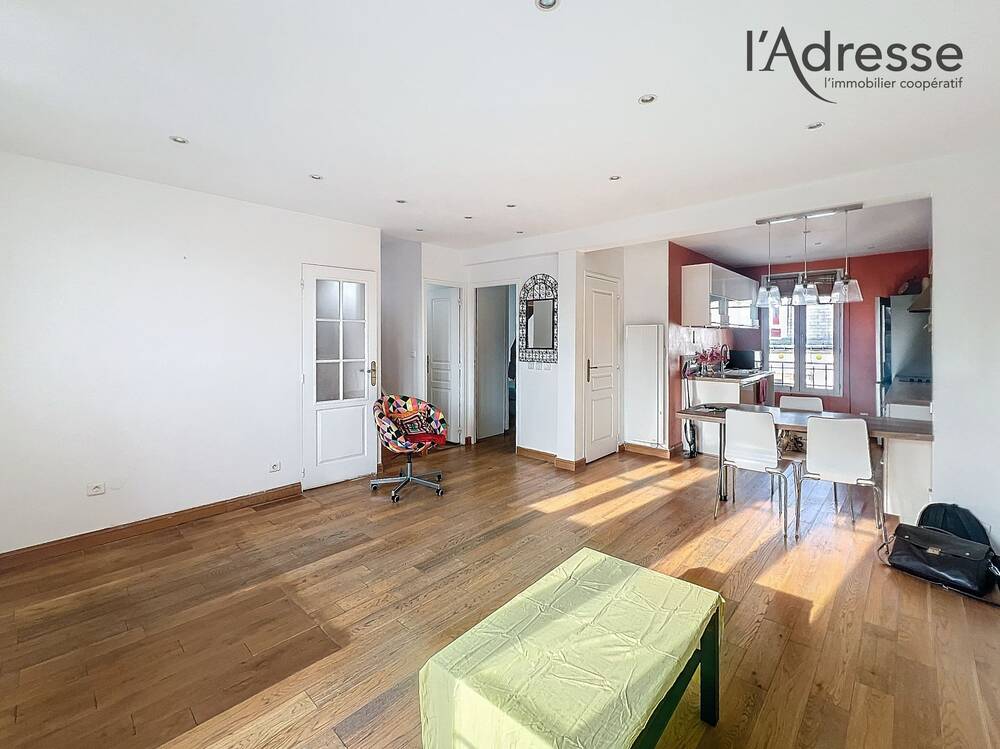Suresnes - Duplex - 4 pièces - surface de 89 m² au sol