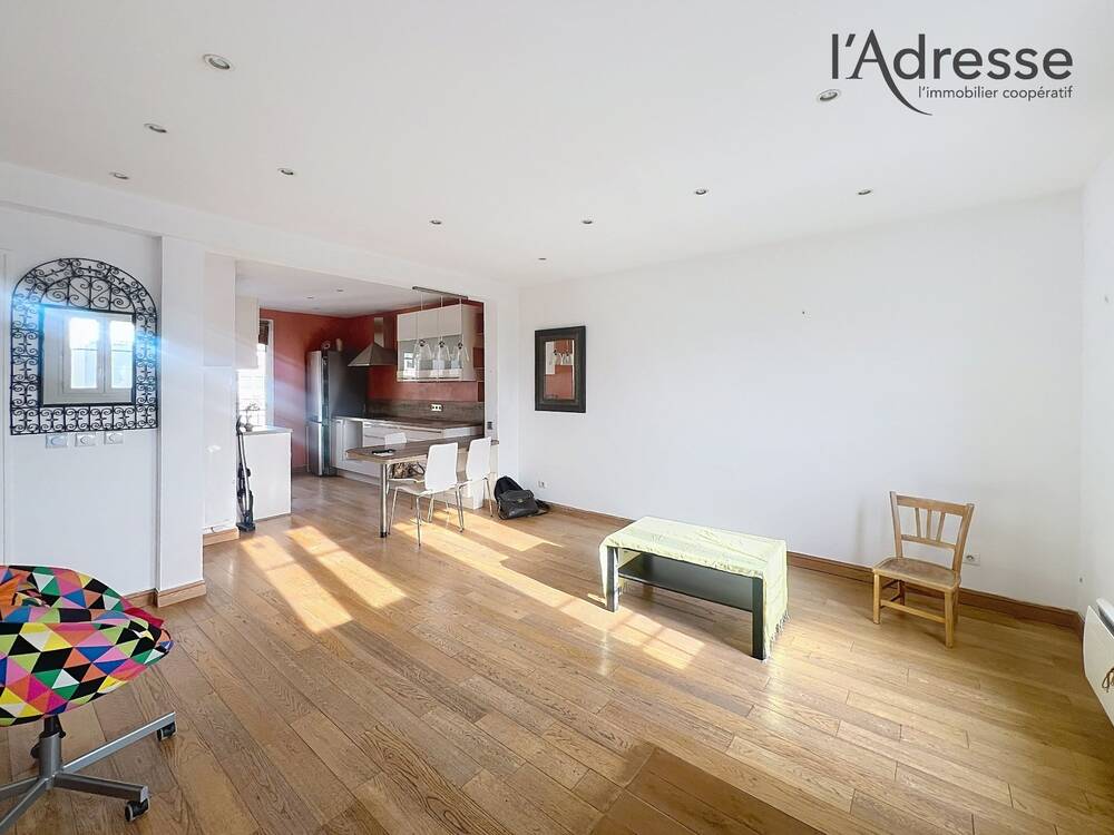 Suresnes - Duplex - 4 pièces - surface de 89 m² au sol