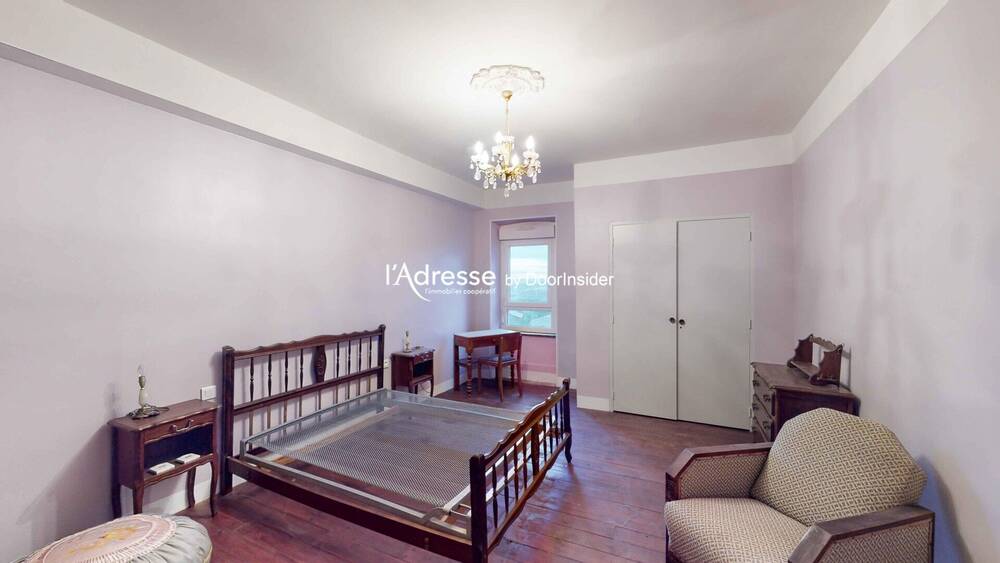Appartement et local commercial SALSIGNE 6 pièces