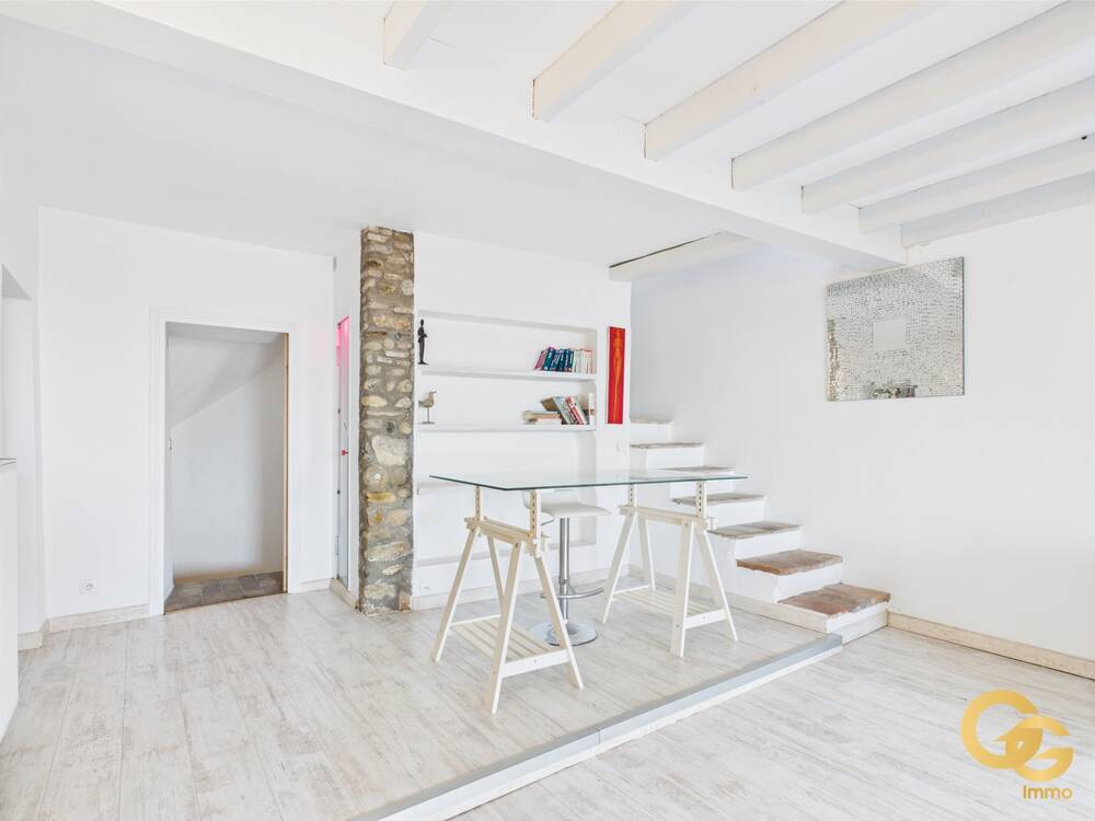 VENTE INTERACTIVE / VENTE AUX ENCHÈRES – Appartement 90 m² avec Vue Mer – Cagnes-sur-Mer, Quartier Historique