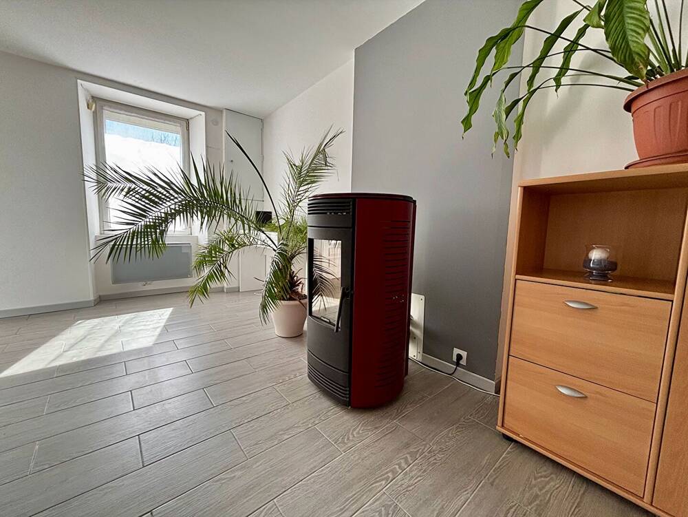 Grande Maison Familiale à Montroy (17220) - 5 chambres, jardin de 1500 m²