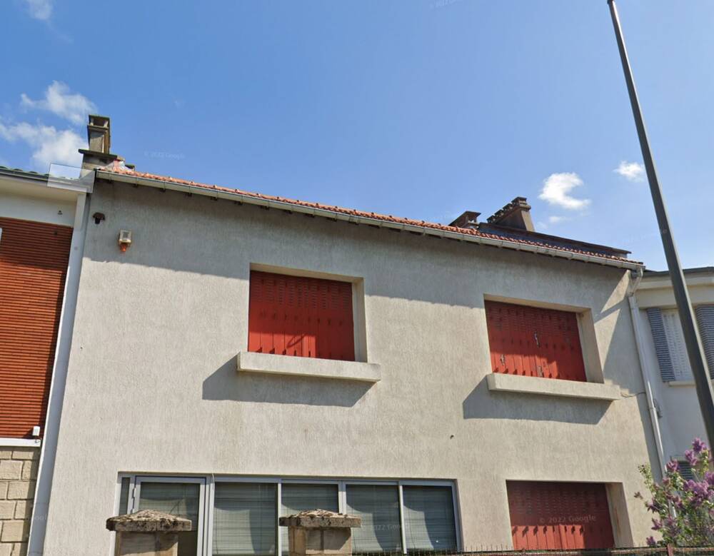 Suresnes - 6 pièces 183m² habitable - Vue Paris *** - Garage - Travaux à prévoir - Potentiel ***