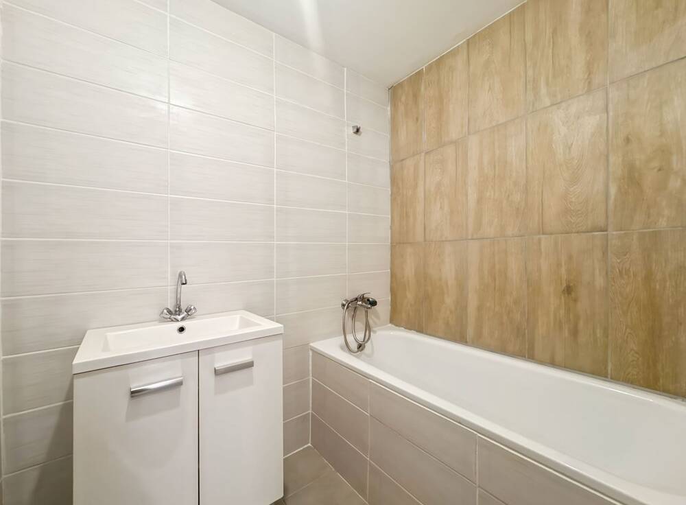 Appartement rénové, calme et proche de toutes commodités