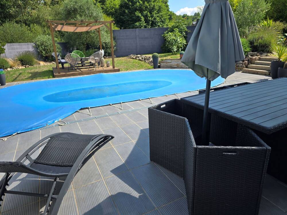 Maison d'architecte avec piscine