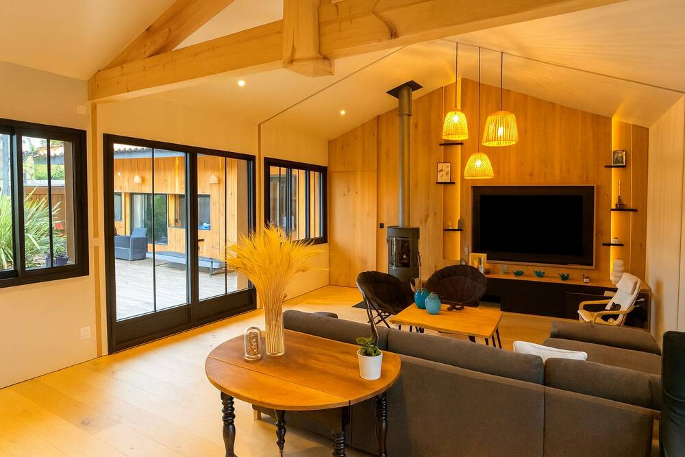 Maison contemporaine 4 chambres avec garage idéalement placée
