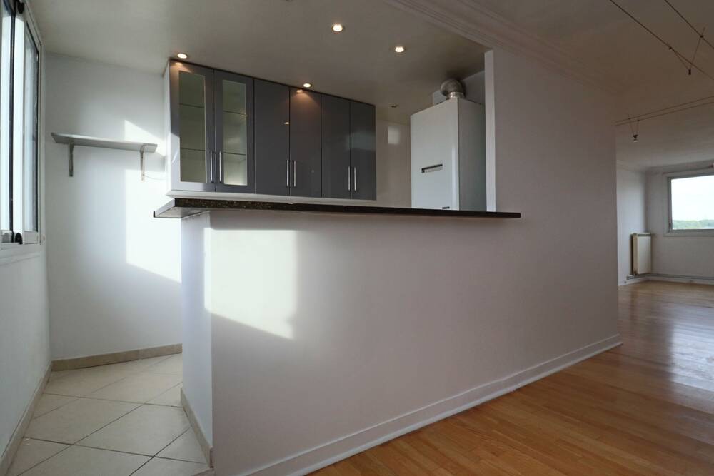 OPPORTUNITÉ A SAISIR PETIT RAINCY 4 PIECES TRAVERSANT