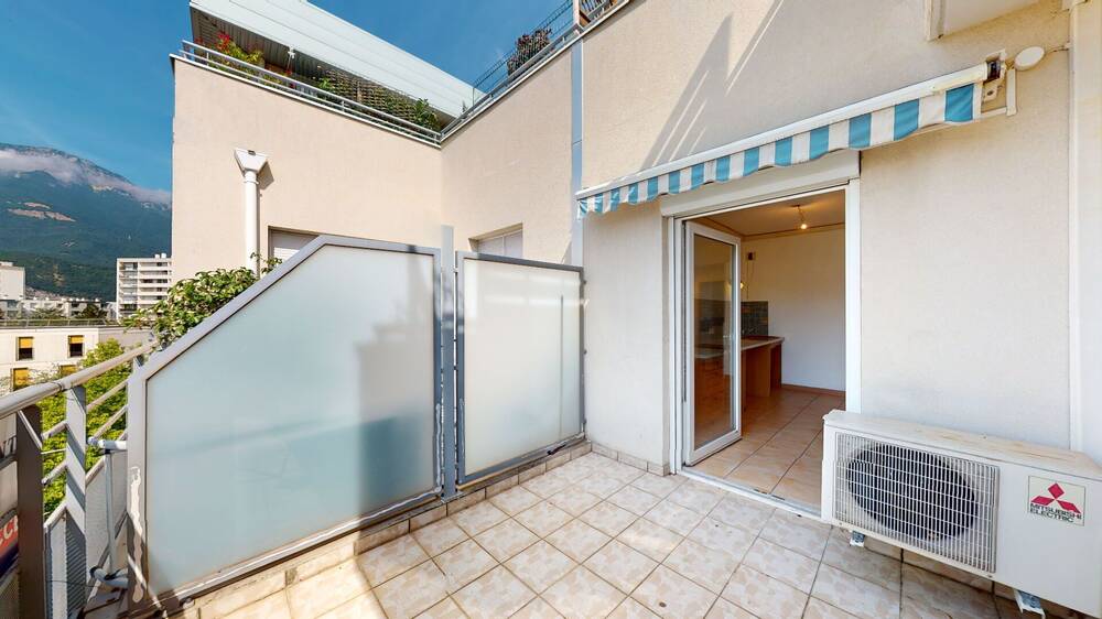 Appartement NOUVEAU-CENTRE Echirolles T3 de 73 m2