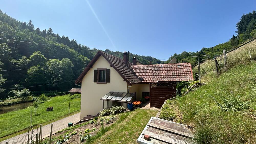 Agréable environnement pour cette maison et son jardin