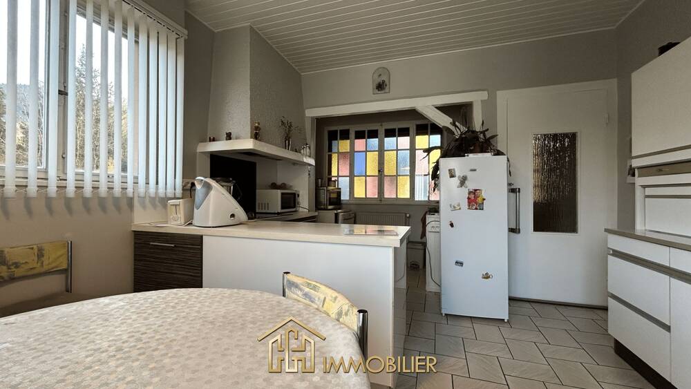 Grande maison de 150m² et son bel atelier en RDC