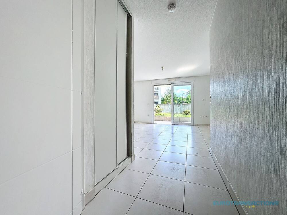 Opportunité investisseur : Appartement F2 loué en Rez-de-Jardin dans Résidence Senior à HOENHEIM