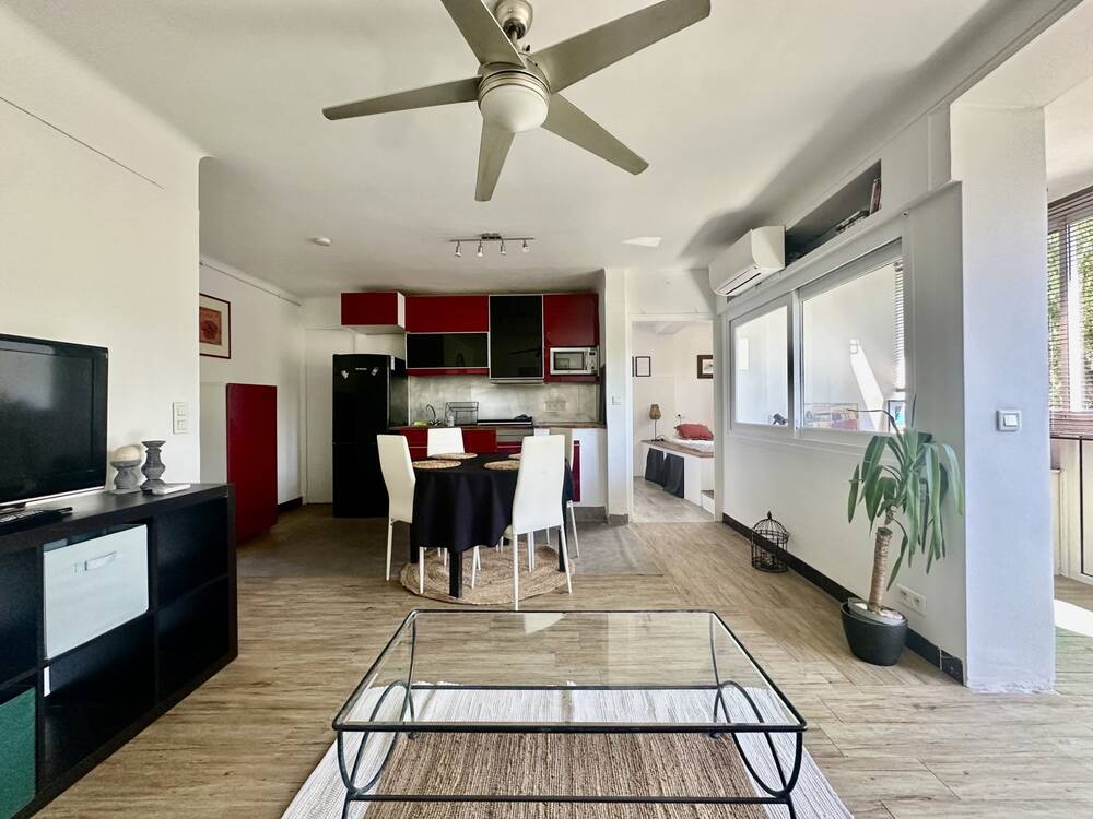 APPARTEMENT CASSIS - 2 PIECES